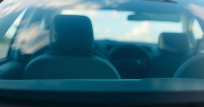 Cristalização de Parabrisa: Como Proteger e Valorizar Seu Veículo